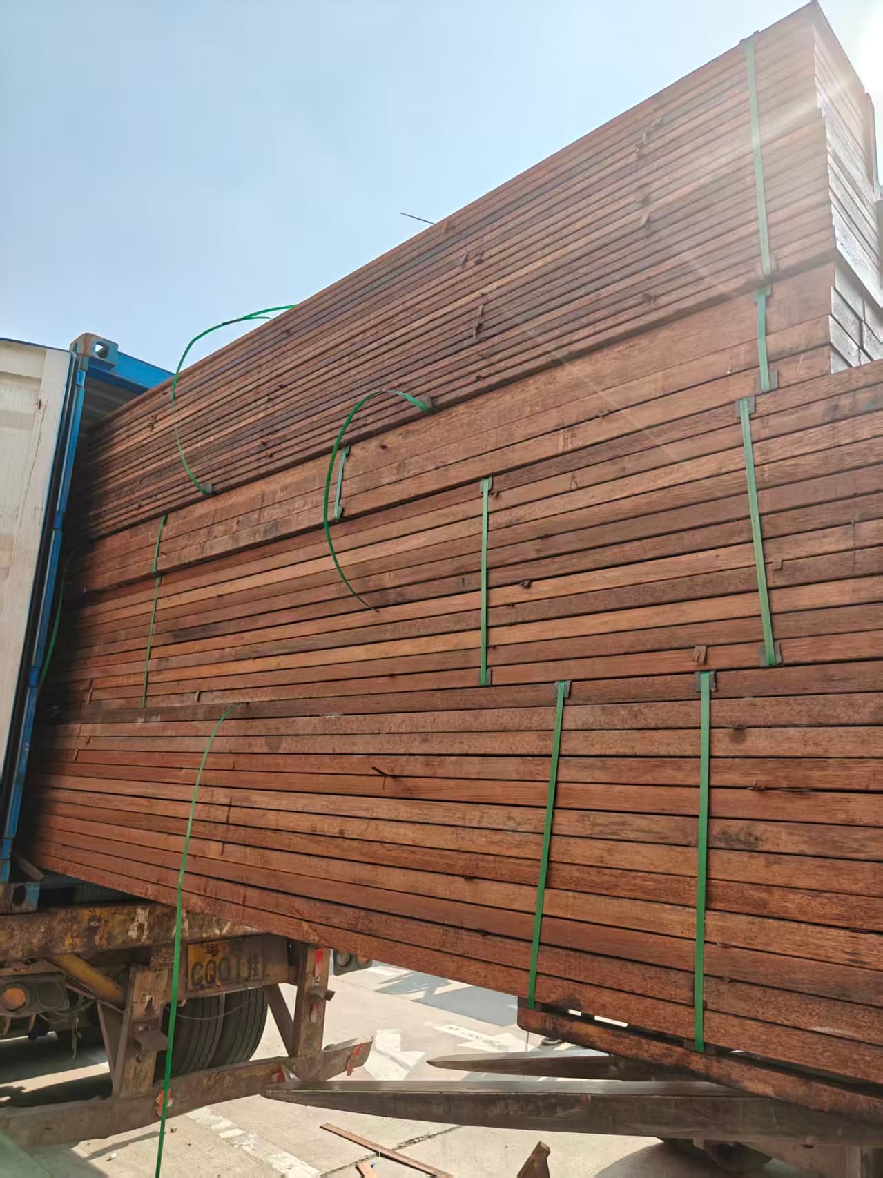 Container-based international delivery